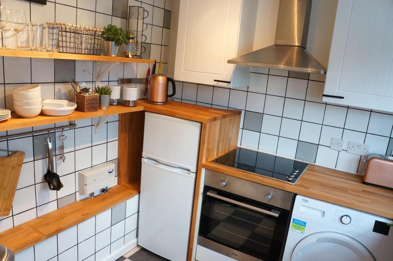 شقة The Oldbrook Garden Flat ميلتون كينيز المظهر الخارجي الصورة
